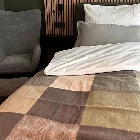 Apartment Boardatfour *