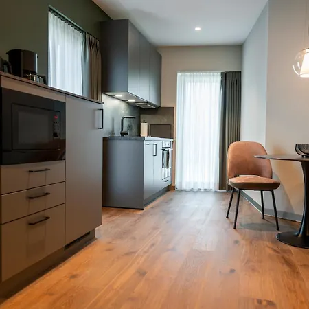 Boardatfour Apartment *
